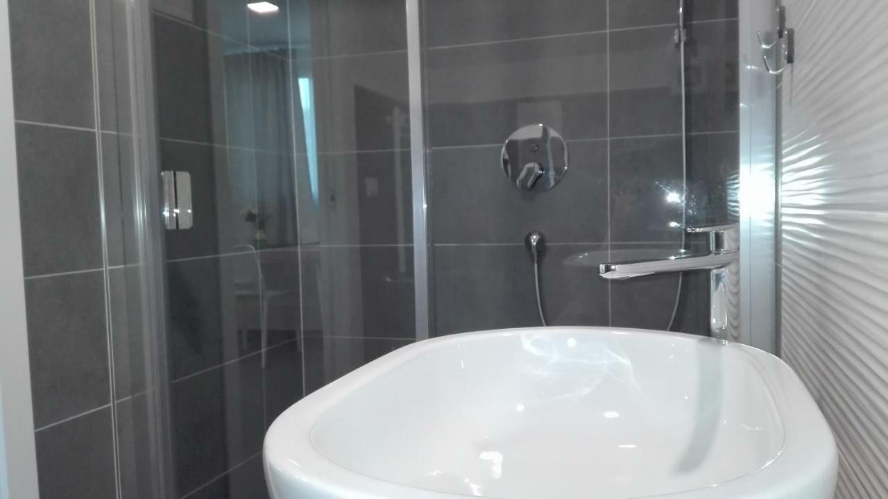 Tivoli Shortlets - Catania Hotel San Gregorio di Catania Kültér fotó
